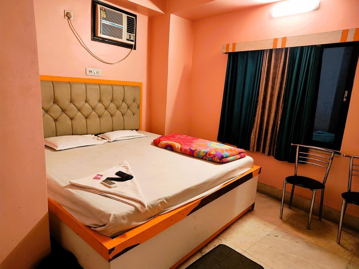 Staymaker Tirupati Guest House 加尔各答 外观 照片