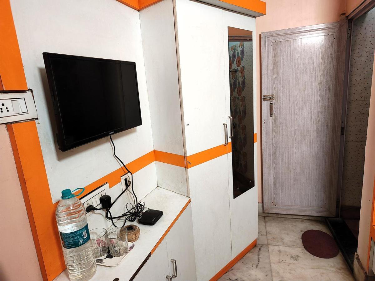 Staymaker Tirupati Guest House 加尔各答 外观 照片